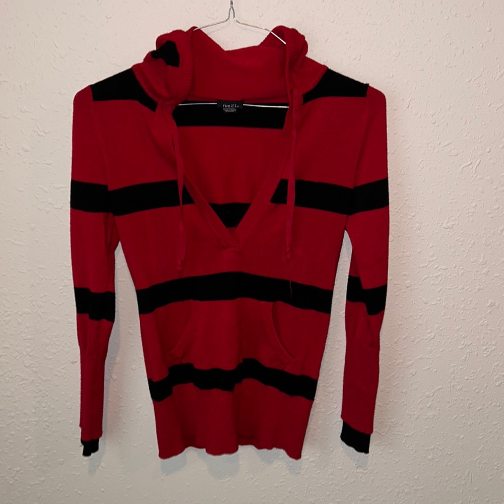 hooded sweater